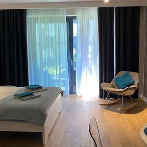 In The Gantry Hall - W19 Apartament
